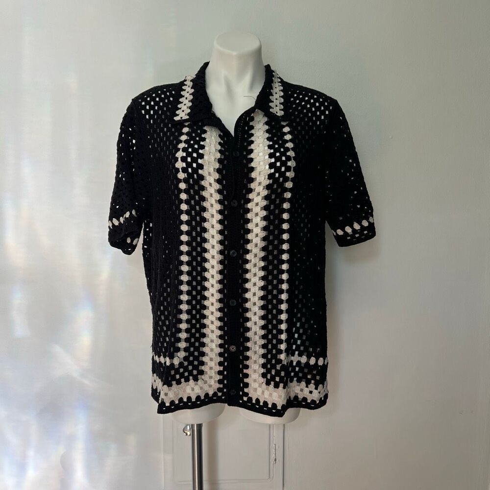 33 Degrees men’s crochet button down